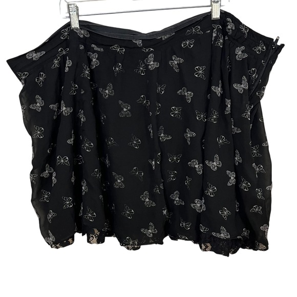 Tripp Nyc Plus Size 26W Black‎ Butterfly Tule Mini Skirt - Picture 7 of 7